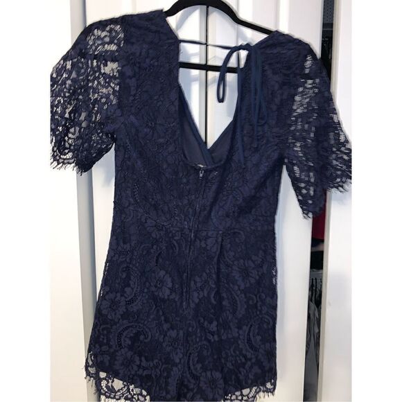 Blue lace romper size medium - Picture 3 of 4
